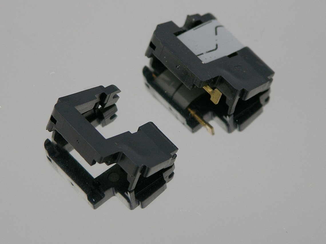 Tuning frame as moulded and assembled